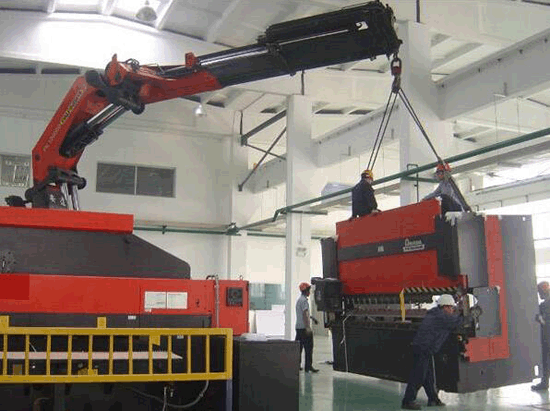 西安市专业大型设备高空吊装搬运公司